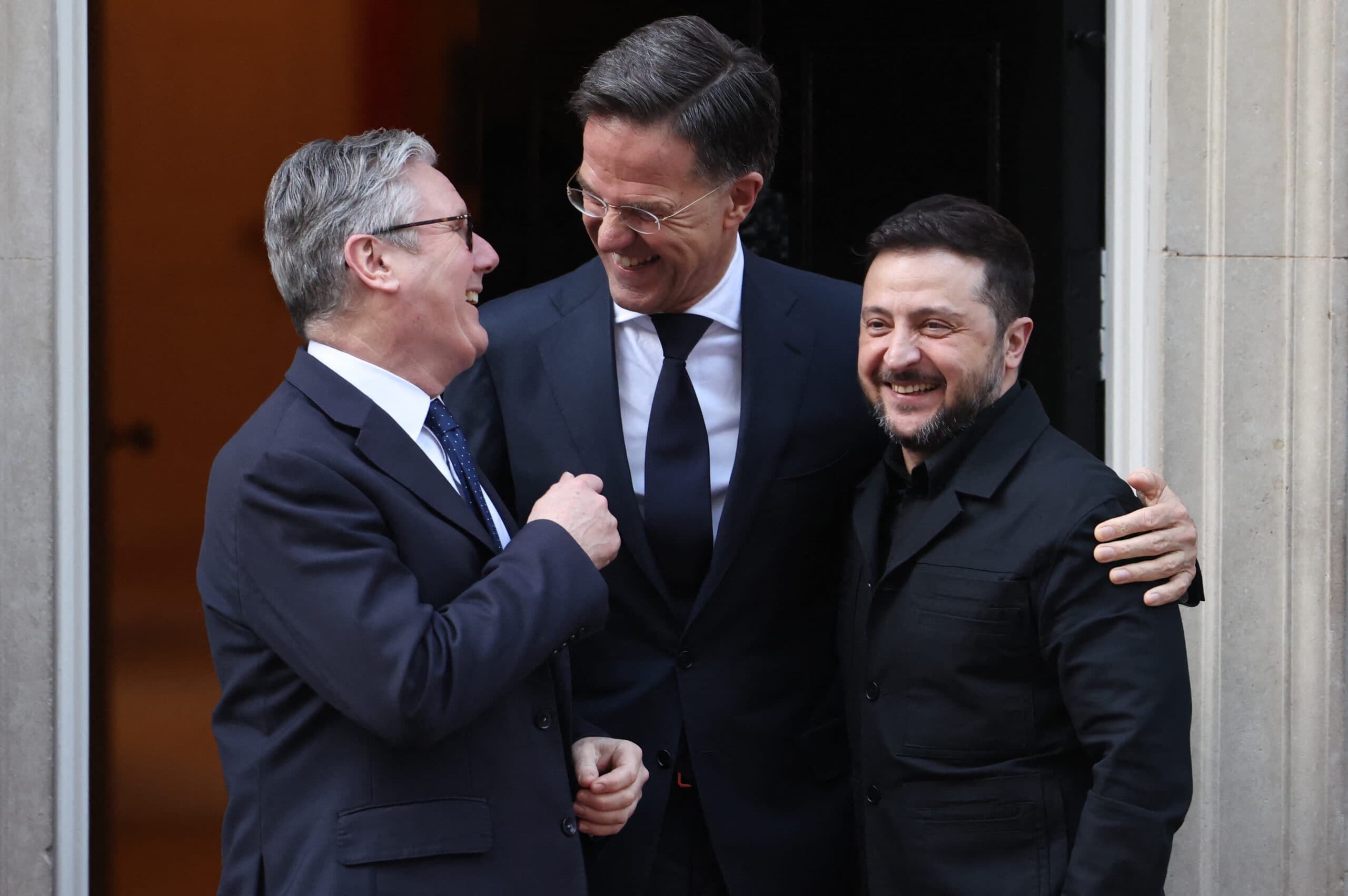 UK Reaffirms Ukraine Support Amid Middle East Crisis